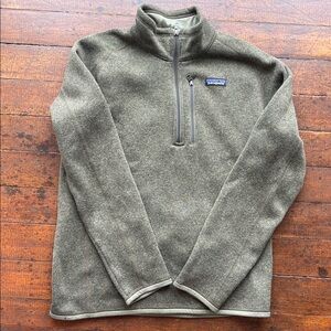 Patagonia Green Quarter Zip Fleece. Mens Medium.